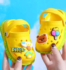 Clogs